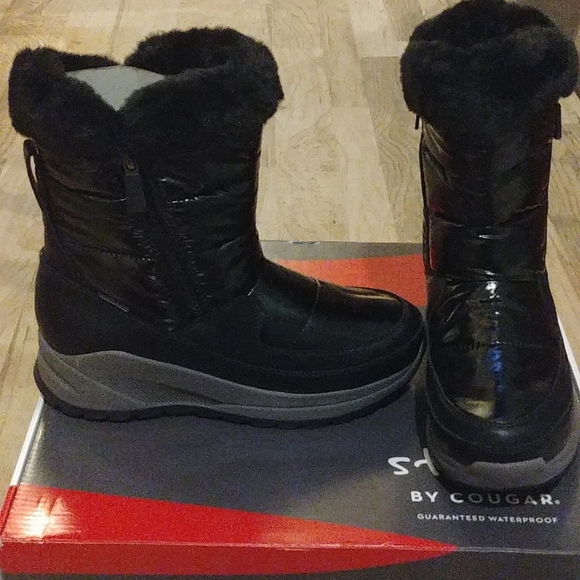 NIB Cougar Shiny Waterproof Winter Snow Rain Boots In Box - Picture 2 of 8